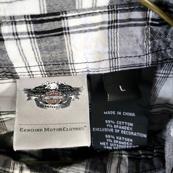 Harley Davidaon short sleeve plaid top - Picture 3 of 3